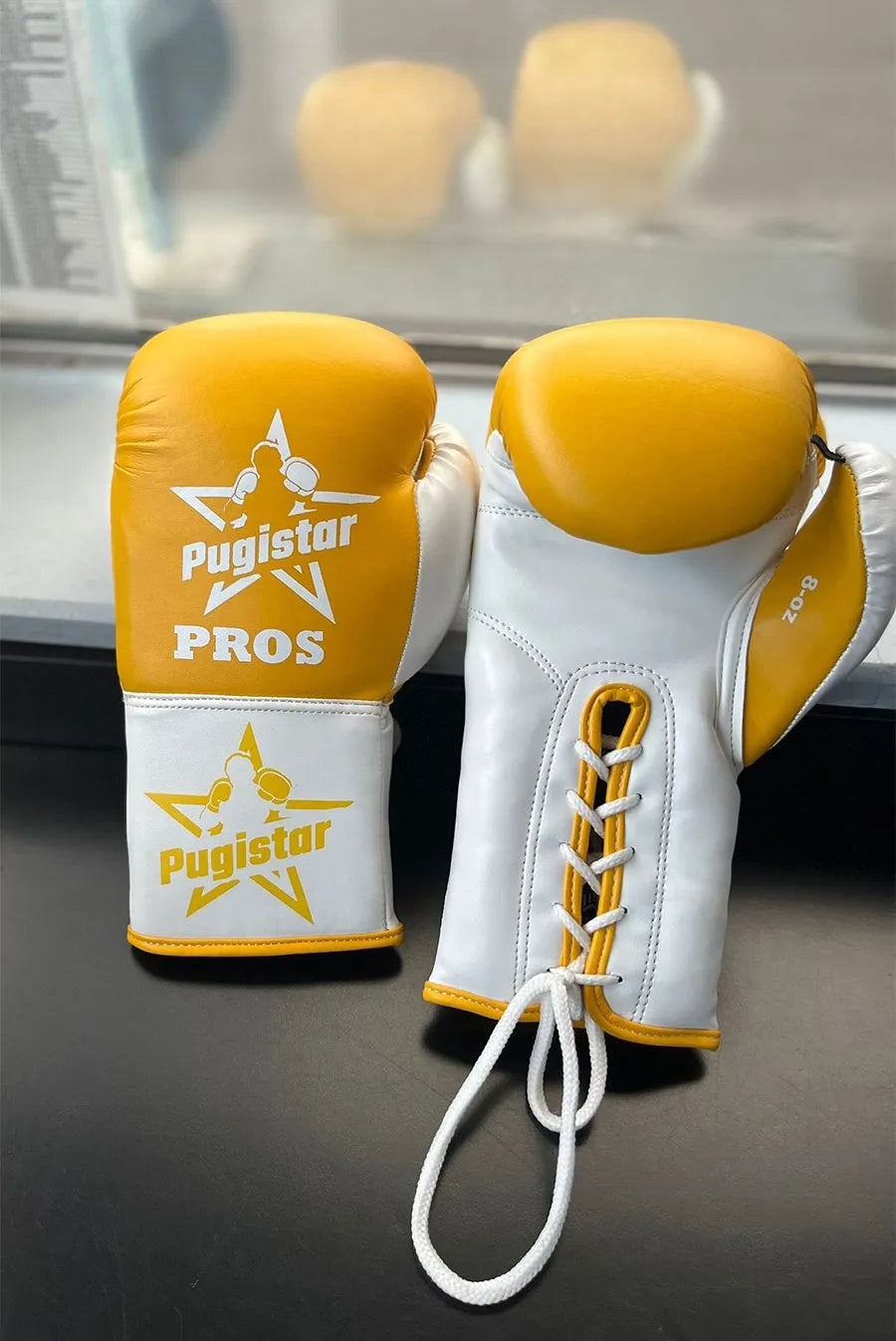 Paire de gants pros cuir à lacets Pugistar