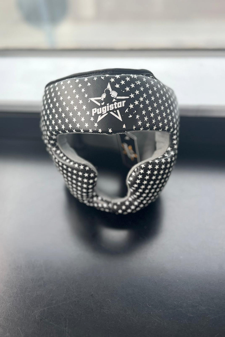 Casque étoilé synthétique enfant Pugistar