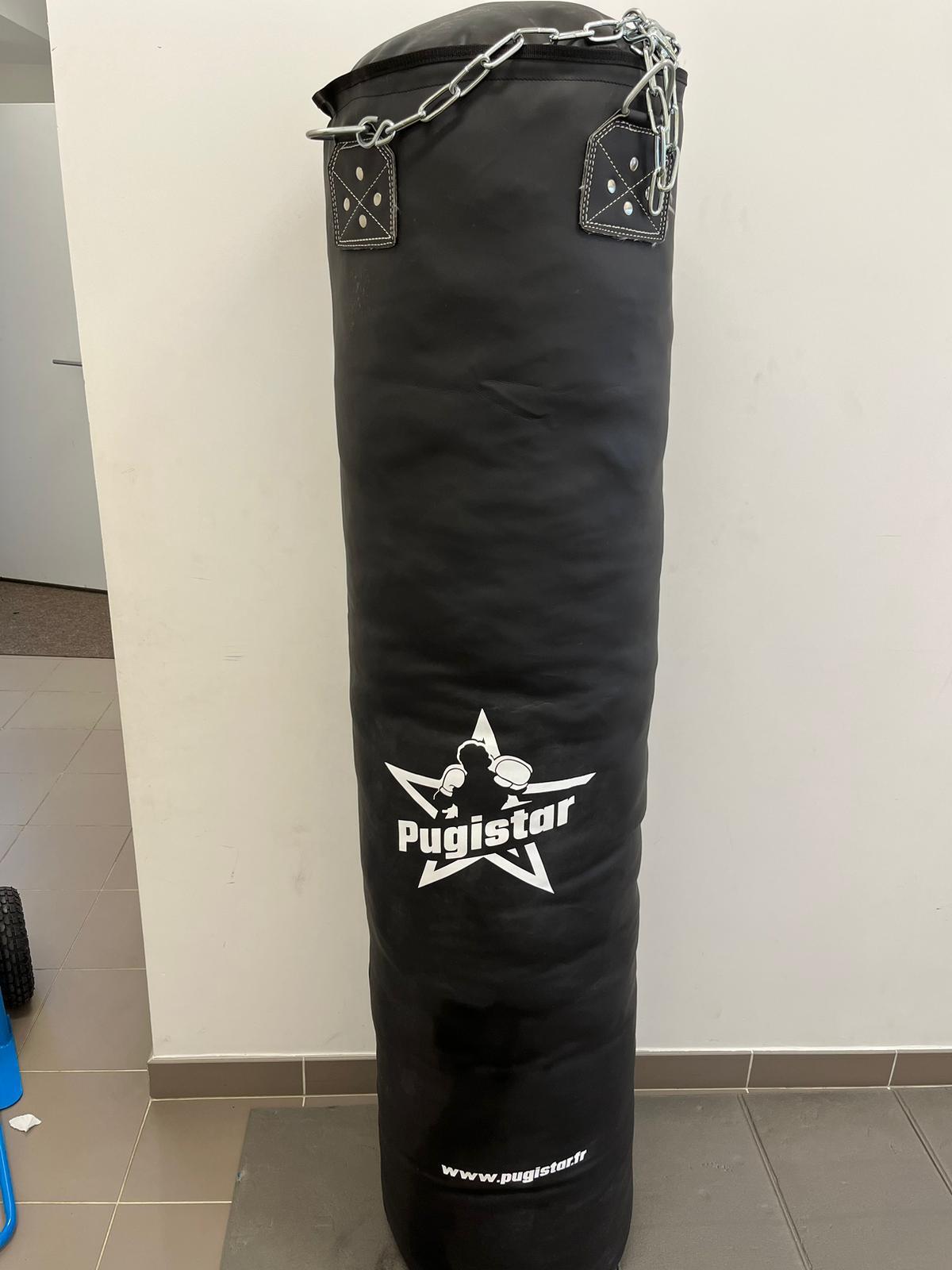 Sac de frappe plein cuir noir Pugistar