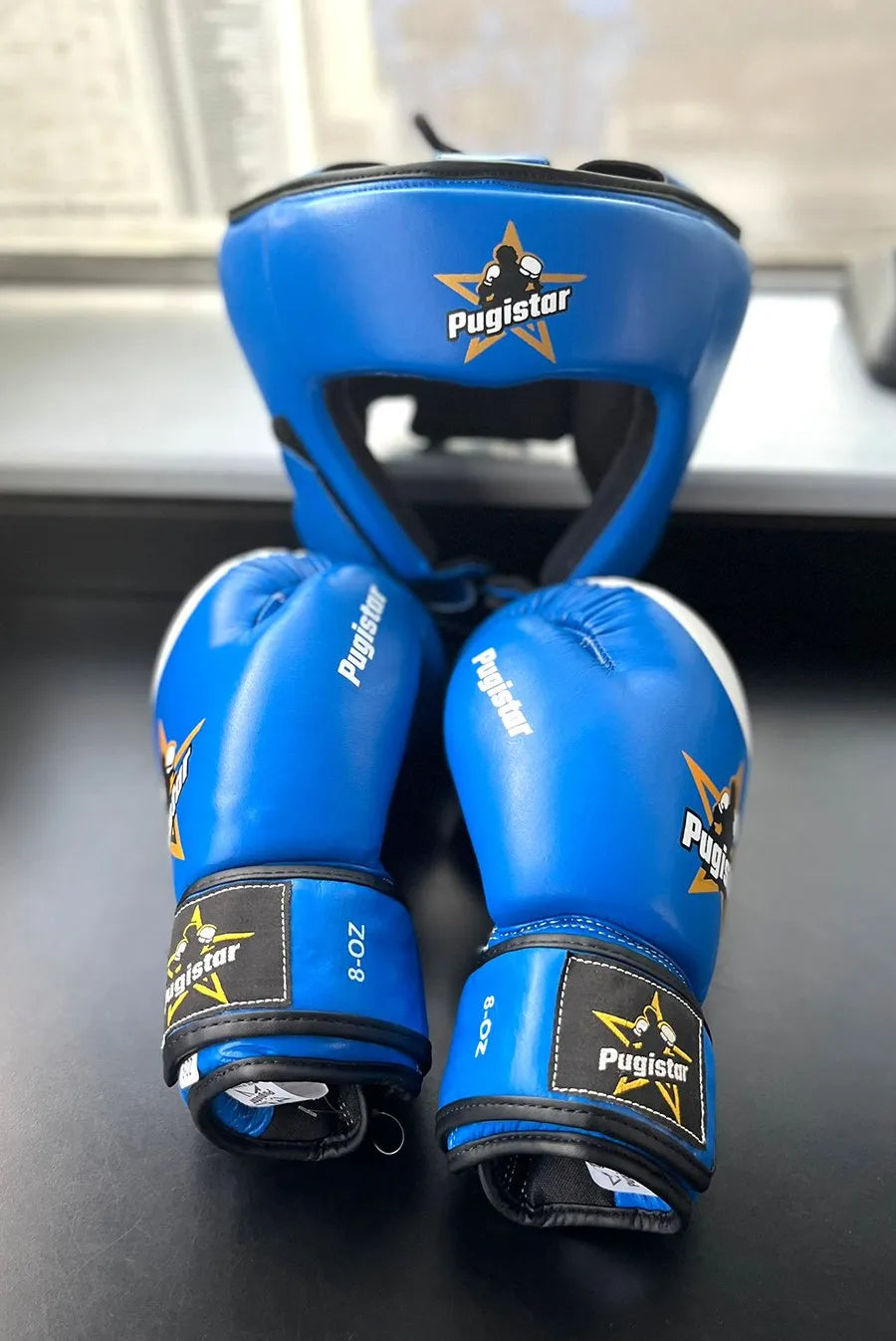 Ensemble compétition paire de gants cuir & casque Pugistar